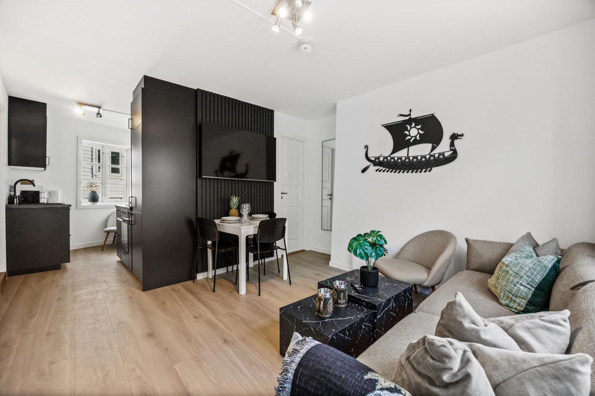 Homerentals Apartments - Behind Bryggen & Historic Cobblestone Streets - 2 Floor Renovated From February 2025 Bergen Zewnętrze zdjęcie